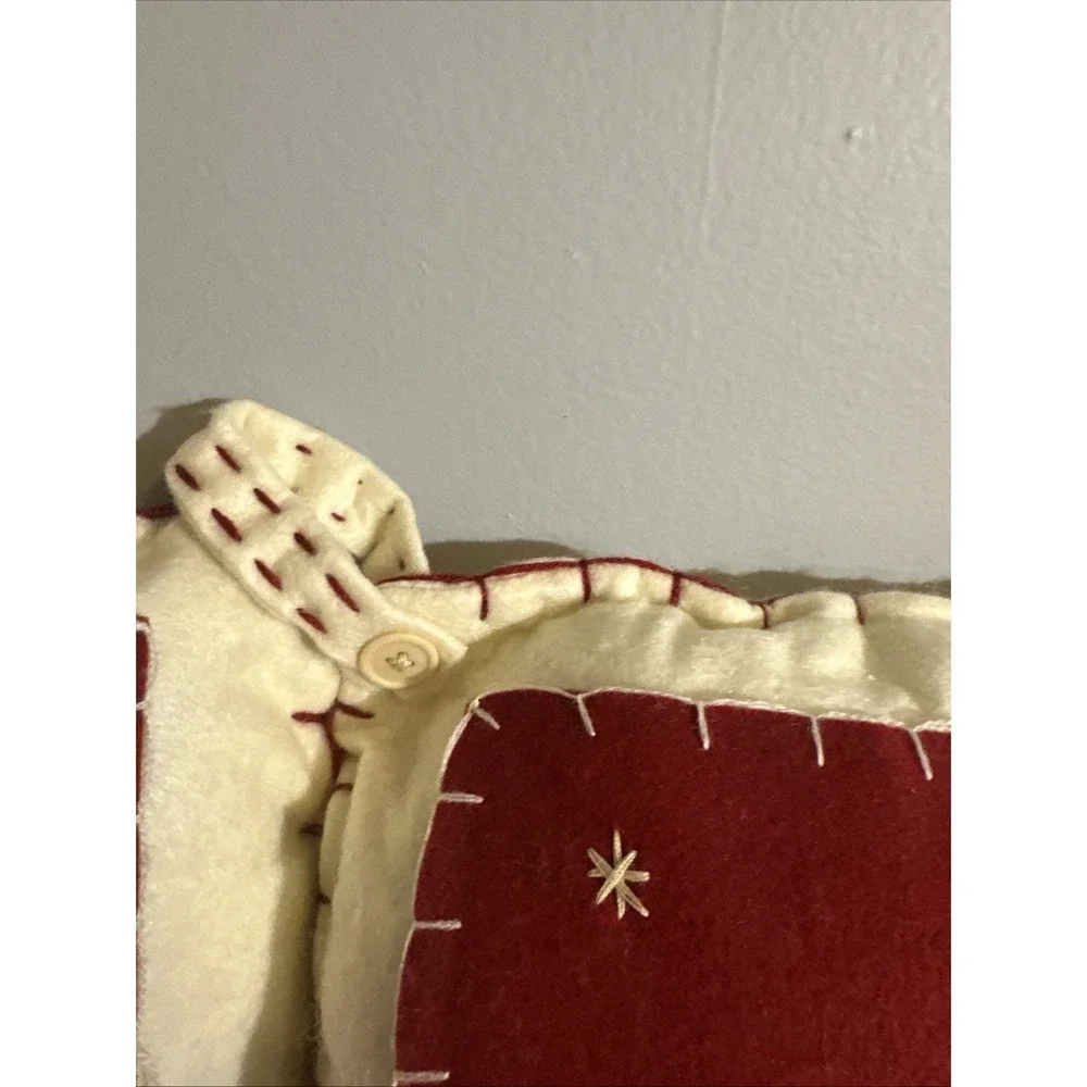 Christmas Tree  Holiday Throw Pillows Target Square 11x11 White Red Set 2‎